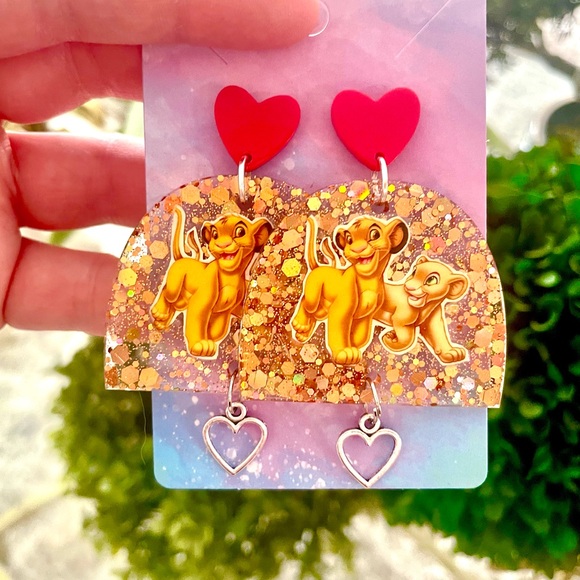 Simba And Nala Acrylic Earrings - Picture 3 of 5